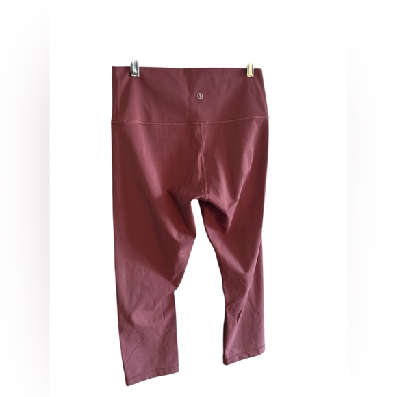 Lululemon Wunder Under Crop (Hi-Rise) *Full-On Luxtreme 21" in So Merlot Size 8 - Picture 12 of 12